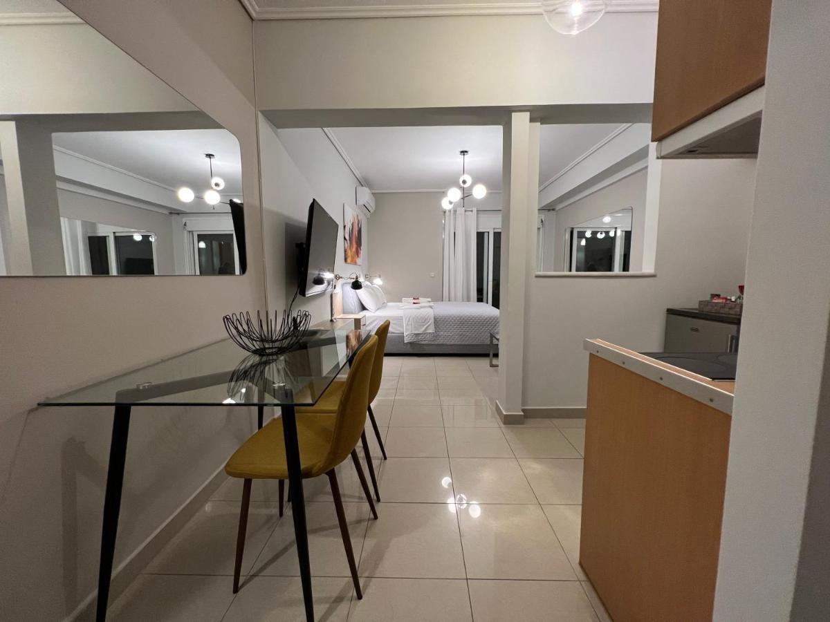 City House Comfort 1 كالاماتا المظهر الخارجي الصورة